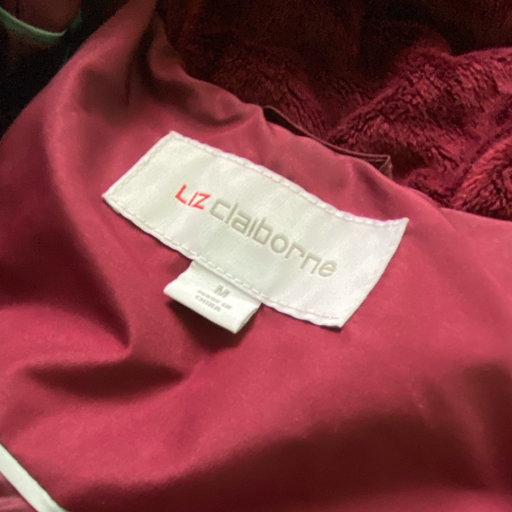 LIZ CLAIBORNE | M | PUFFER COAT - Picture 2 of 7